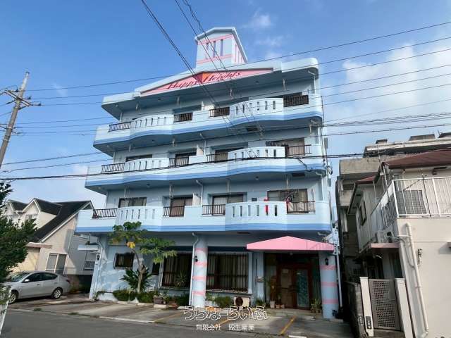 3LDK Family Apartment for Rent in Okinawa City - Thumbnail 2
