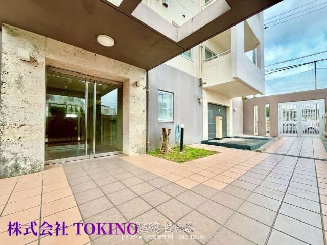 Mio Bien Nakasone 3LDK Apartment with Bay View | Okinawa City - Thumbnail 3
