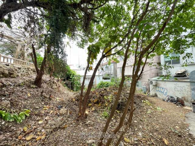 317.7 sqm Commercial Land for Sale in Naha, Okinawa - Thumbnail 2