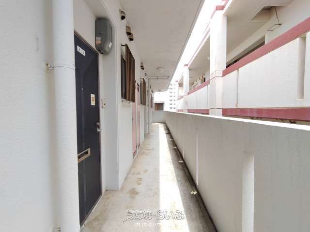 1K Apartment for Rent in Naha, Okinawa - No Deposit, No Key Money - Thumbnail 4