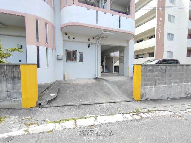 1K Apartment for Rent in Naha, Okinawa - No Deposit, No Key Money - Thumbnail 2