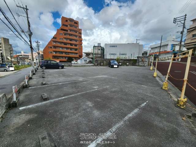 304.24 sqm Commercial Land for Sale in Koya, Okinawa City - Thumbnail 3