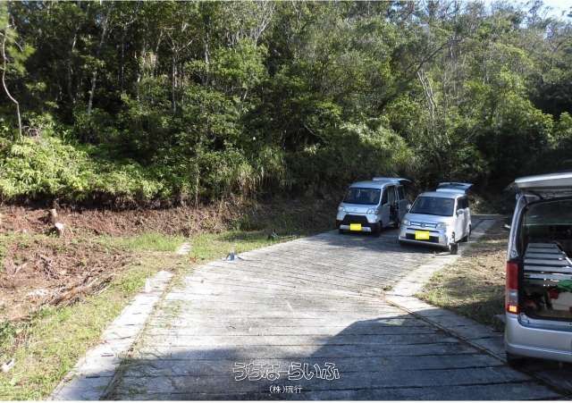 Land for Sale in Onna Village, Okinawa with East China Sea Views - Thumbnail 4