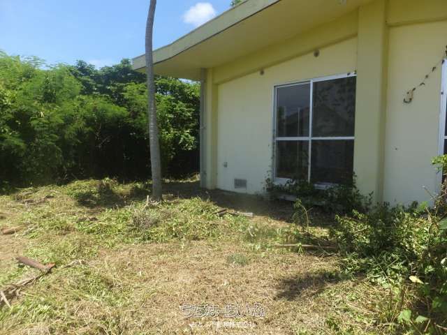 Land with Building for Sale in Motobu, Okinawa - 318.92㎡ - Thumbnail 4