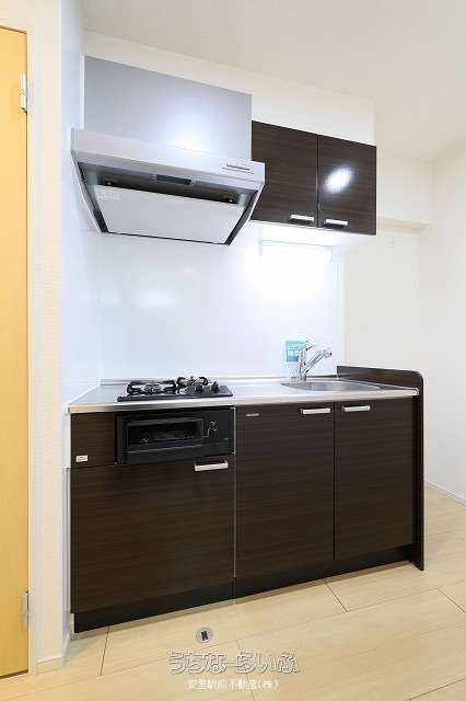 Modern 1K Apartment for Rent in Urasoe, Okinawa - Nouvel Elegant Onaga - Thumbnail 2