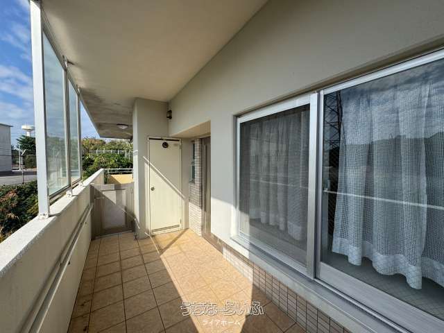 Renovated 2LDK Apartment for Sale in Naha, Okinawa - Thumbnail 4