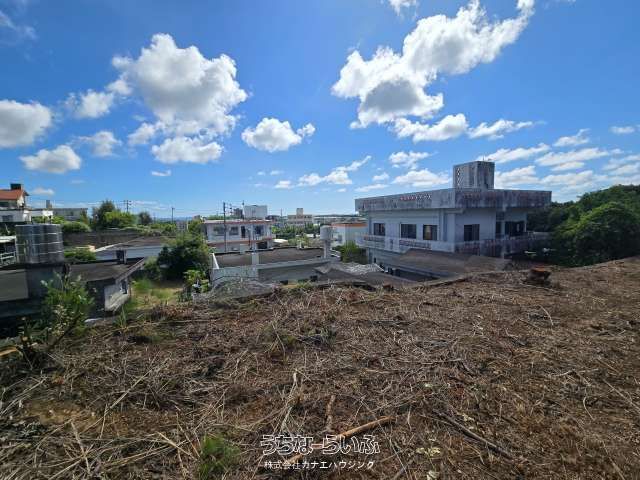 261m² Development Land for Sale in Zakimi, Yomitan, Okinawa - Image 1