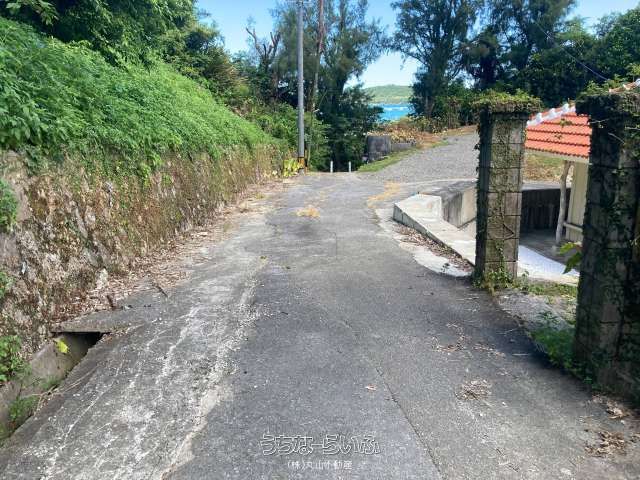 Ocean View Land for Sale in Motobu Town, Okinawa - 721.14 sqm - Image 1
