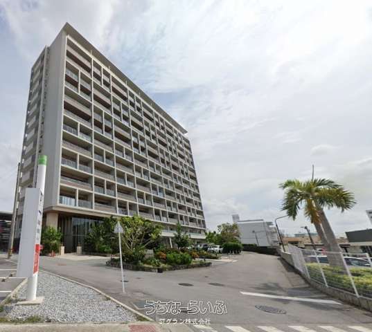 Premist Ginowan Ogana Top Floor 2LDK Apartment with Ocean View - Thumbnail 2