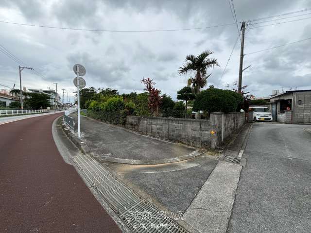 243.97 sqm Land for Sale in Zakimi, Yomitan Village, Okinawa - Thumbnail 3