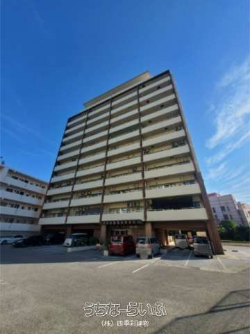 4LDK Family Apartment for Sale in Itoman, Okinawa - Thumbnail 2