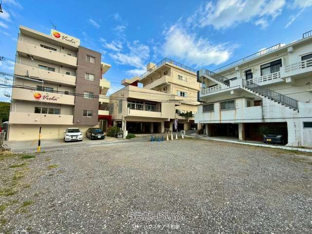 Buildable Land for Sale in Sunabe, Chatan, Okinawa - Thumbnail 2