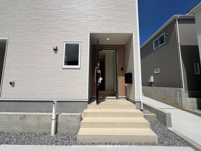 New 4LDK House for Sale in Itoman City, Okinawa - Thumbnail 3