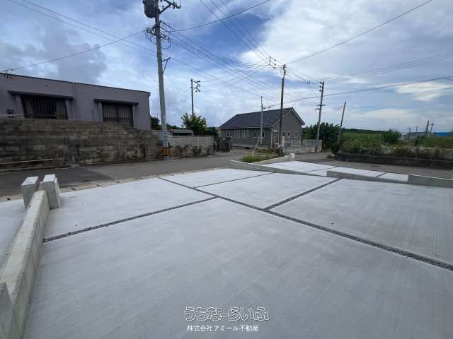 New 4LDK House for Sale in Itoman, Okinawa | 2025 Build - Thumbnail 3