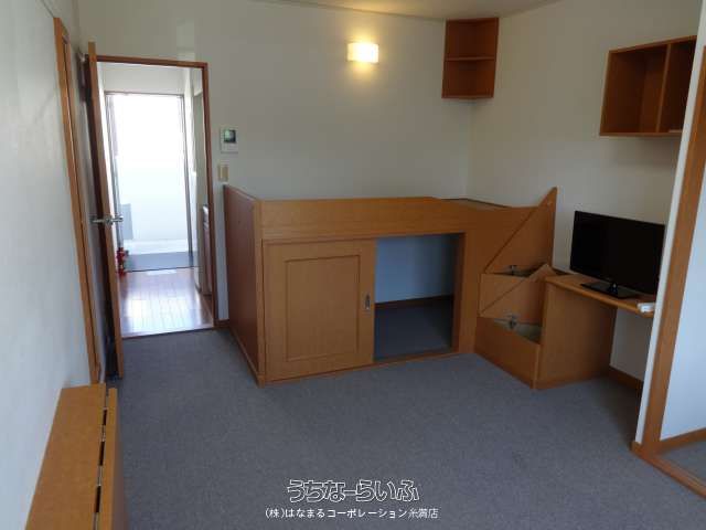 Furnished 1K Apartment for Rent in Okinawa City, No Deposit - Thumbnail 4