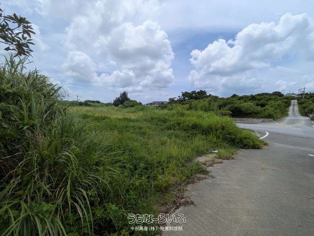 1,678 sqm Land for Sale in Uruma City, Okinawa - Prefectural Route 10 - Thumbnail 2