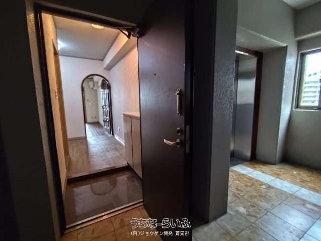 Patio Yu 505 2DK Apartment for Rent in Ginowan, Okinawa - Thumbnail 2