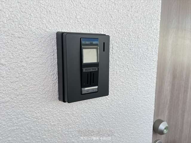 Calm Takaezu 302: Pet-Friendly 1K Apartment in Uruma, Okinawa - Thumbnail 3