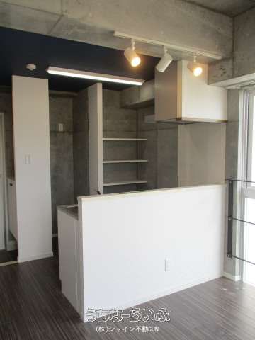 Modern 1LDK Apartment for Rent in Naha Oroku, Okinawa - Thumbnail 4