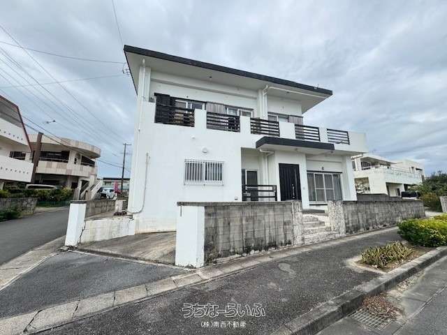 8LDK Two-Generation RC House for Sale in Ishigaki, Okinawa - Thumbnail 3