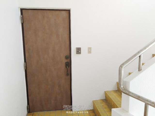 Renovated 2LDK Apartment for Sale in Naha's Sobira, Okinawa - Thumbnail 4