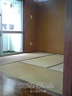 2DK Apartment for Rent in Urasoe City, Okinawa - Thumbnail 3