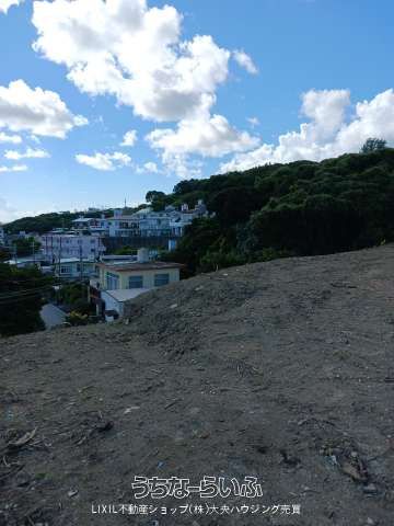 1225 sqm Land for Sale in Quiet Tomigusuku, Okinawa - Thumbnail 3