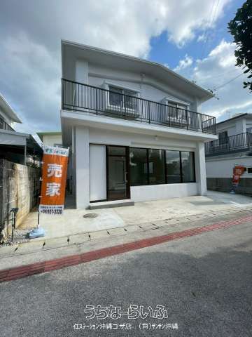 Shop with Residence for Sale in Okinawa City, Okinawa - Thumbnail 4