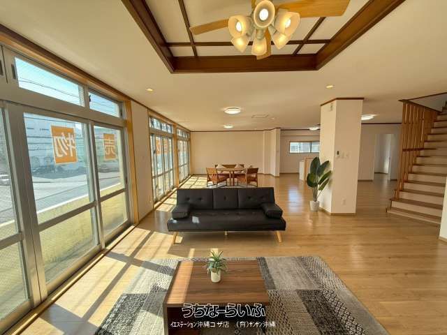Shop with Renovated Family Home in Uruma City, Okinawa - Thumbnail 3