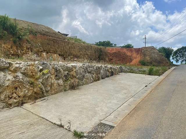 Land for Sale in Nakijin Village Okinawa with Sea View Potential - Thumbnail 2