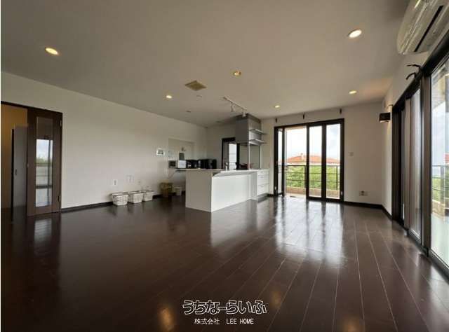 Ocean View Private Villa for Sale on Miyakojima's Ikena Island - Thumbnail 4