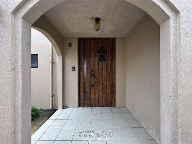 Ocean View Private Villa for Sale on Miyakojima's Ikena Island - Thumbnail 3