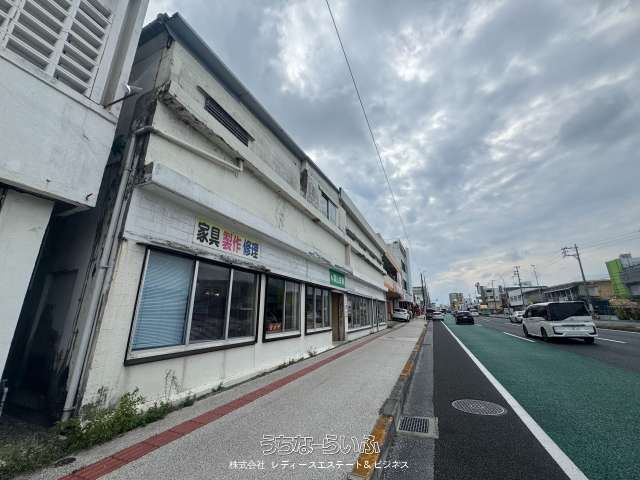 Commercial Property for Sale in Ginowan, Okinawa - Route 58 Location - Thumbnail 2