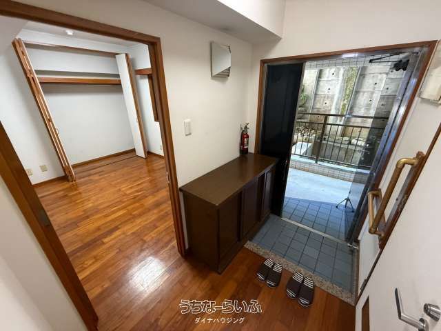 4LDK Corner Apartment for Sale in Naha, Okinawa | Mansion Nagata 11 - Thumbnail 4