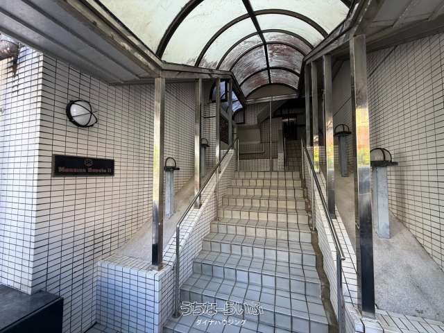 4LDK Corner Apartment for Sale in Naha, Okinawa | Mansion Nagata 11 - Thumbnail 2