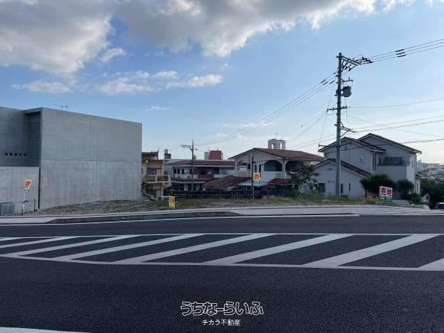 179.2 sqm Corner Plot Land for Sale in Okinawa City, Okinawa - Thumbnail 2