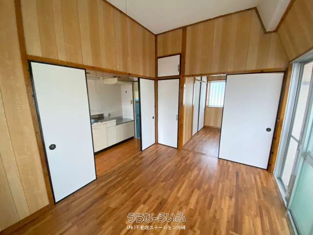 Pet-Friendly 2DK Apartment for Rent in Urasoe, Okinawa - Thumbnail 4