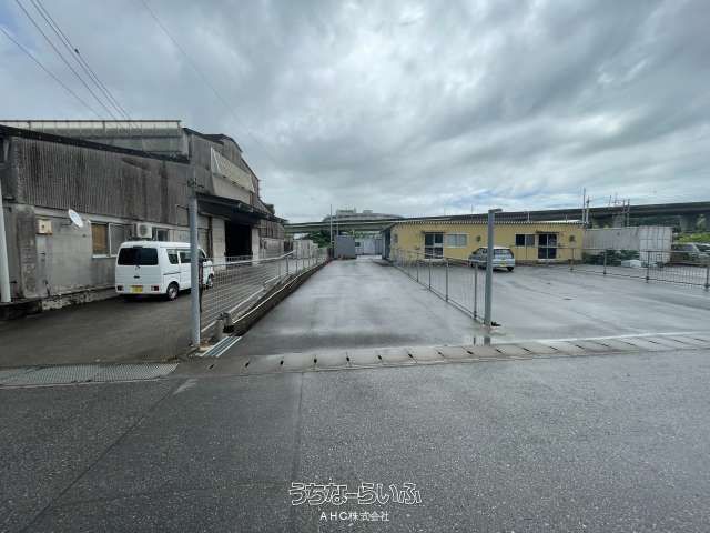 1109 sqm Industrial Land for Sale in Yomitan, Okinawa - Thumbnail 3