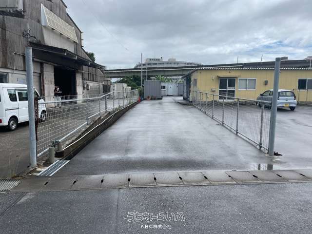 1109 sqm Industrial Land for Sale in Yomitan, Okinawa - Thumbnail 4