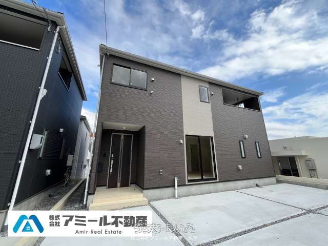 New 4LDK House for Sale in Yaese Town, Okinawa - Thumbnail 2