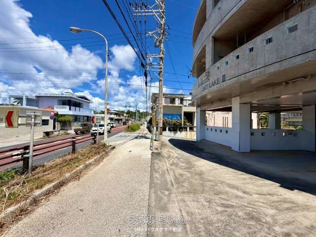 Ocean View Investment Apartment in Onna Village, Okinawa - Thumbnail 3