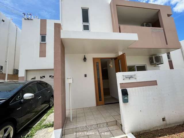 Military Rental House for Sale in Okinawa City, 3LDK - Thumbnail 2