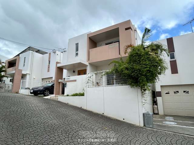 Military Rental House for Sale in Okinawa City, 3LDK - Thumbnail 3