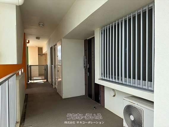 Ocean View 2LDK Apartment for Sale in Chatan, Okinawa - Thumbnail 3