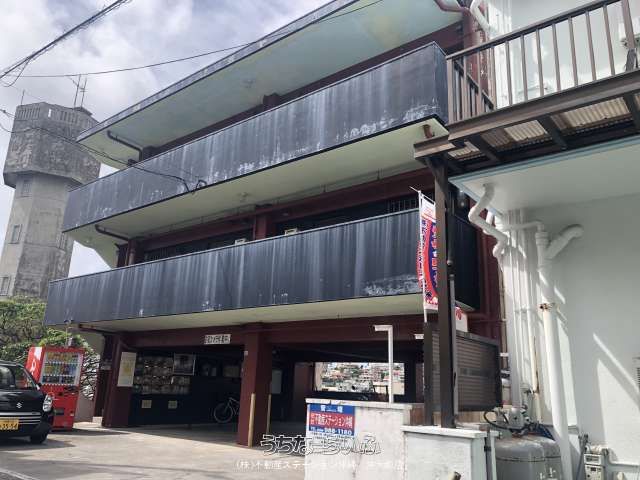 Naha Apartment Building for Sale - 98 Million Yen Investment - Thumbnail 2