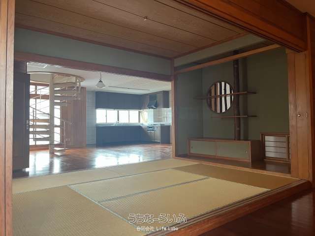 Irei House 2LDK Apartment for Rent in Okinawa City - Thumbnail 4
