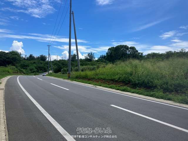 414 sqm Land for Sale in Sesoko, Motobu Town, Okinawa - Image 1
