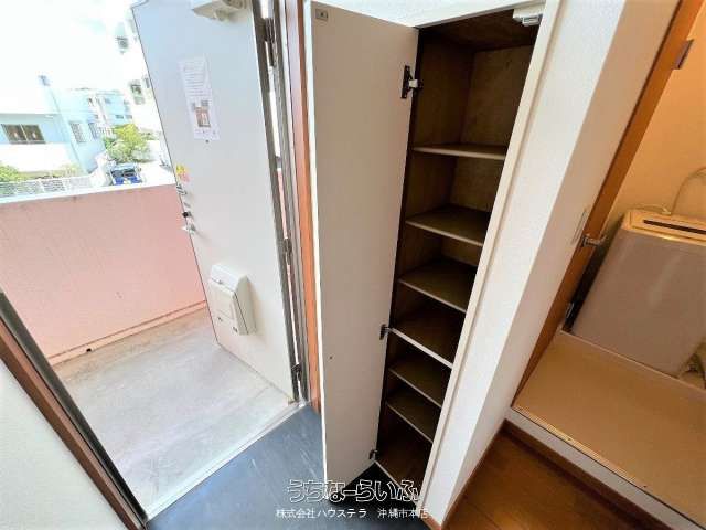 Furnished 1K Apartment for Rent in Naha Orokucho, Okinawa - Thumbnail 4