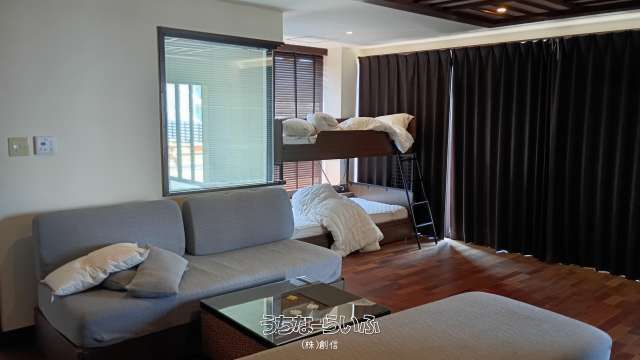5-Bed Ocean-View Villa with Pool in Motobu, Okinawa - Thumbnail 4