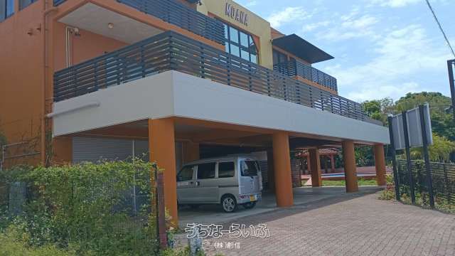 5-Bed Ocean-View Villa with Pool in Motobu, Okinawa - Thumbnail 3